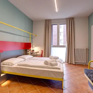 Meininger Garibaldi Albergue